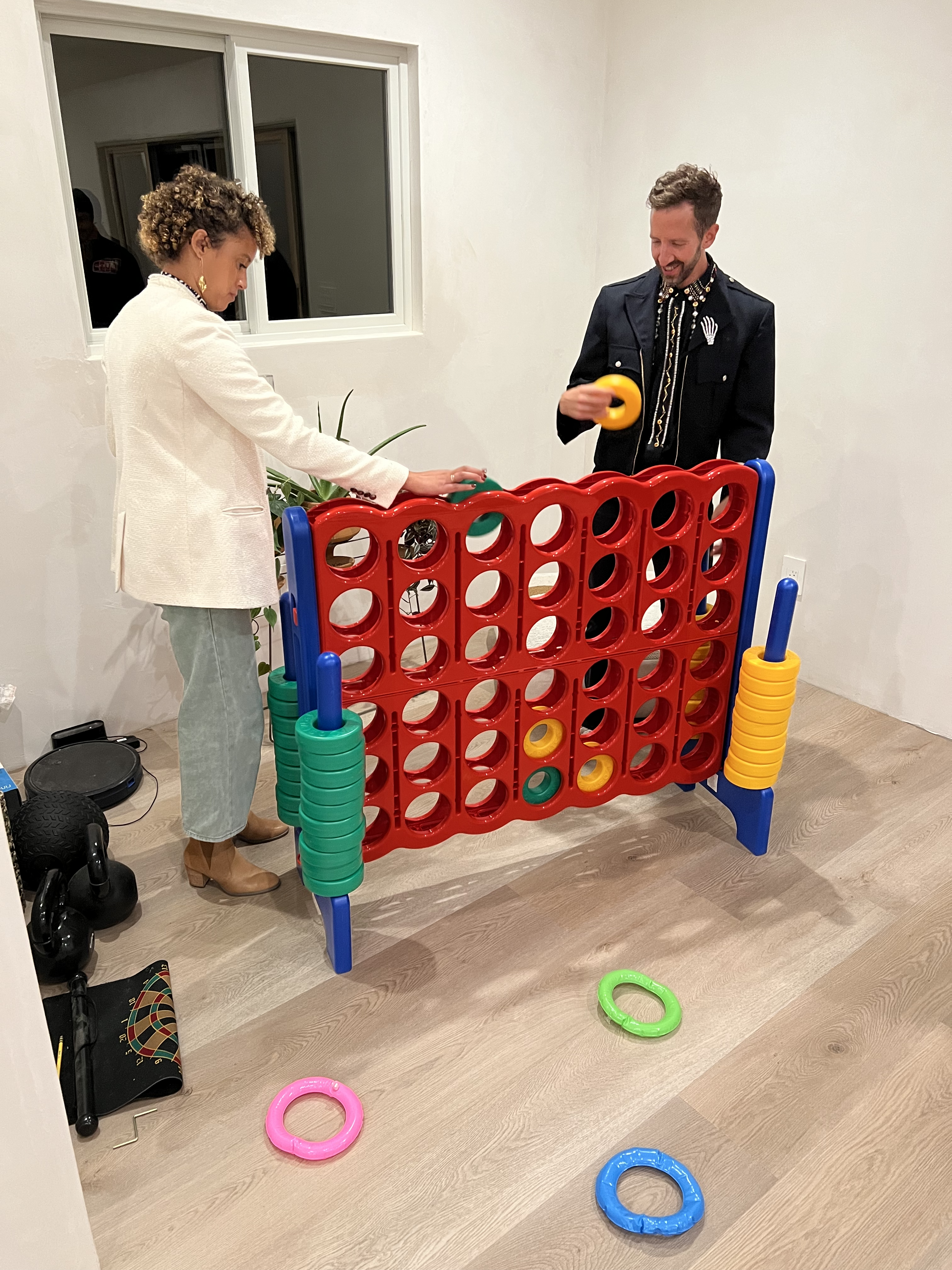 15% off & GIANT CONNECT 4 at Yoso the Annex