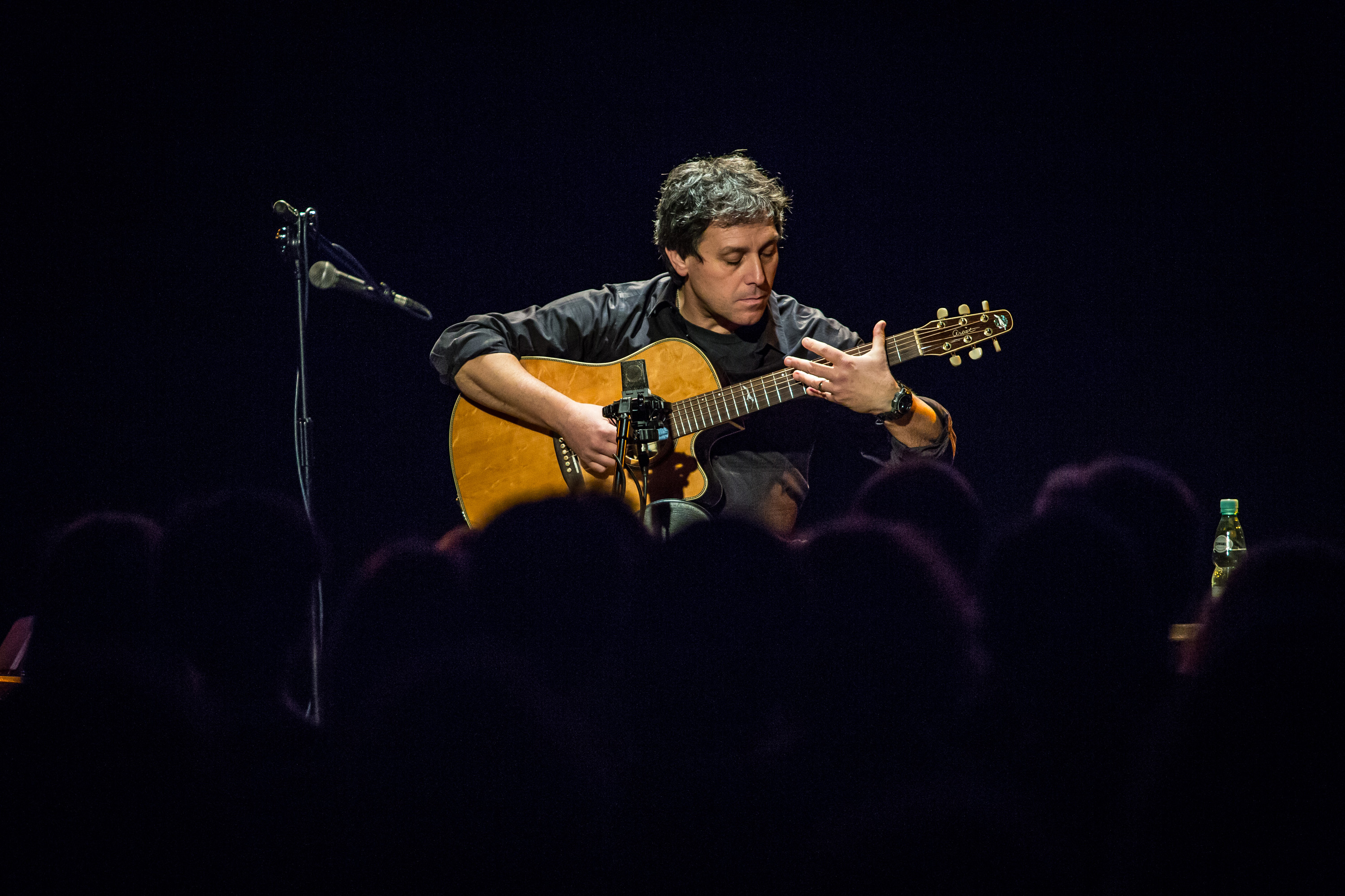 Virtuoso Guitarist Peppino D’Agostino